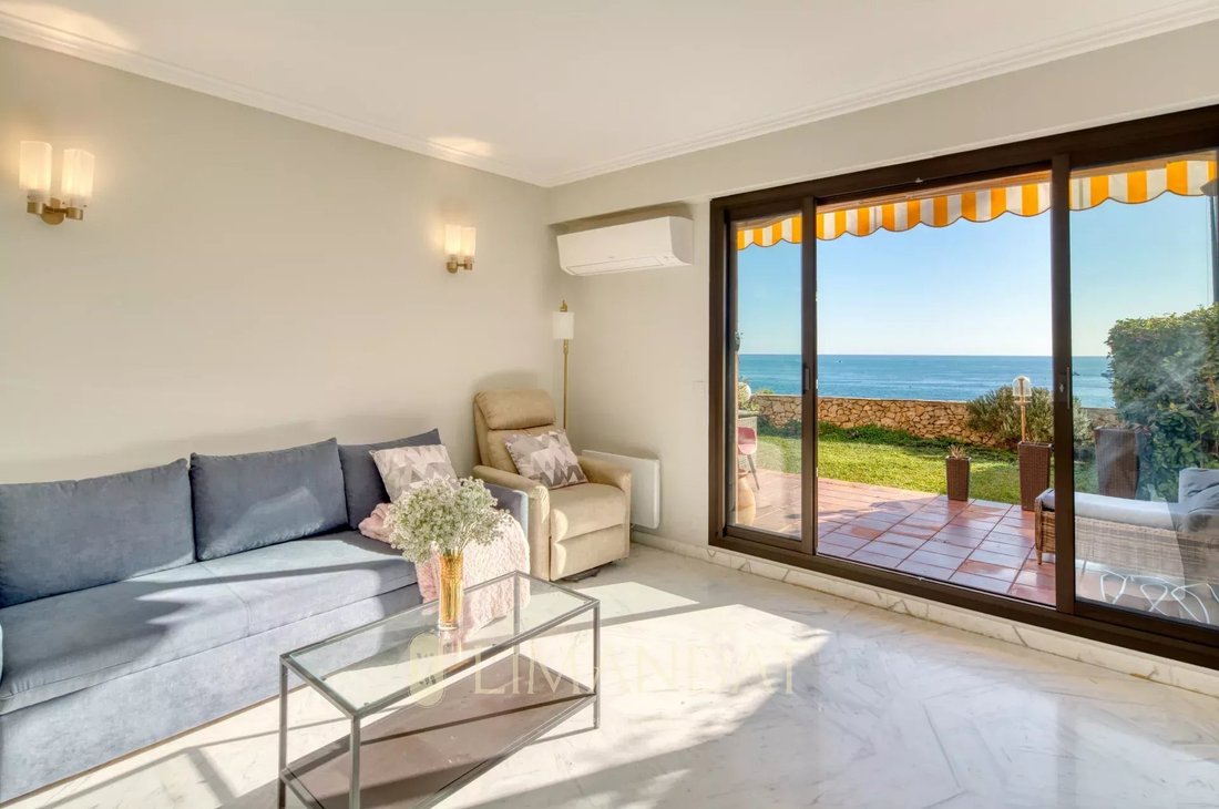 Apartment in Cabbe-Saint Roman, Roquebrune-Cap-Martin, France 1 - 15145986