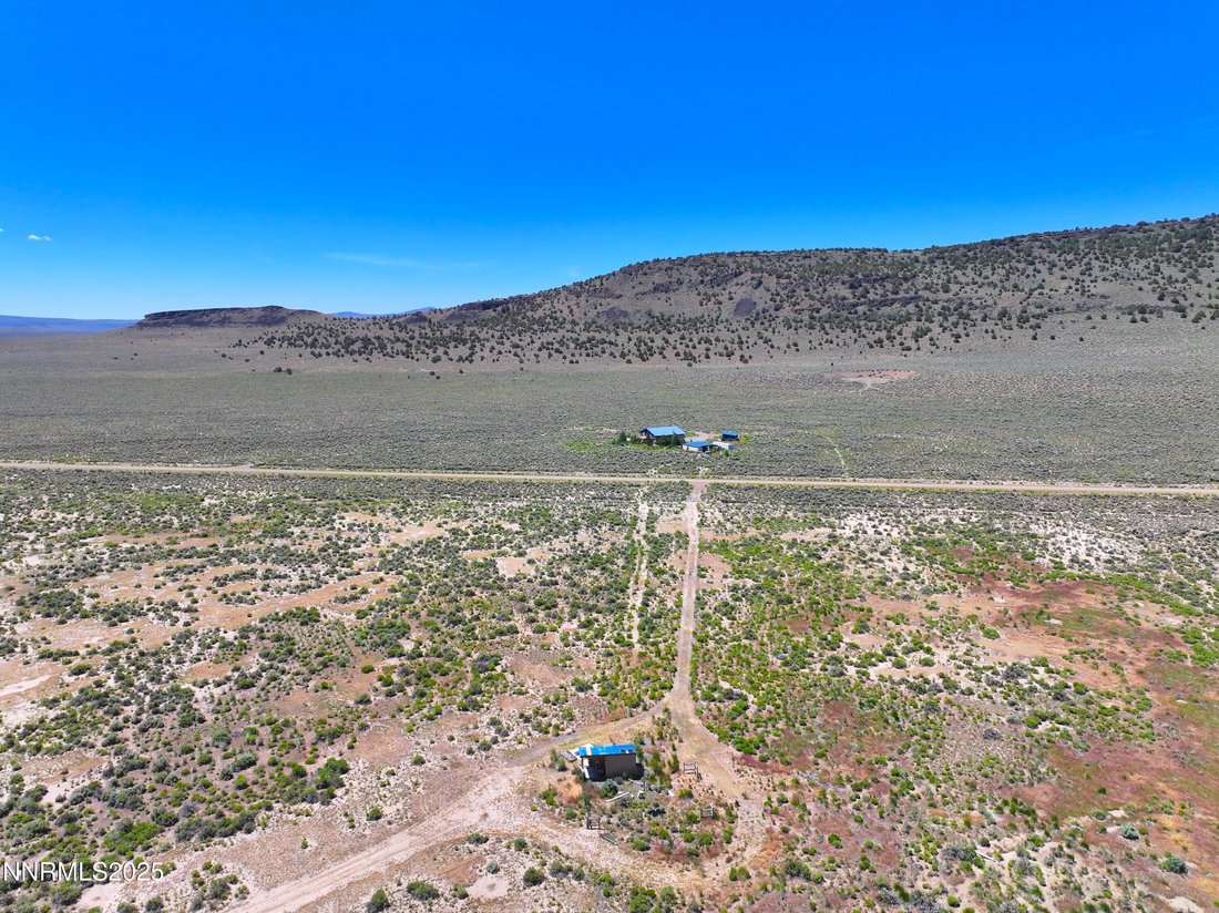 House in Gerlach, Nevada, United States 5 - 17103433