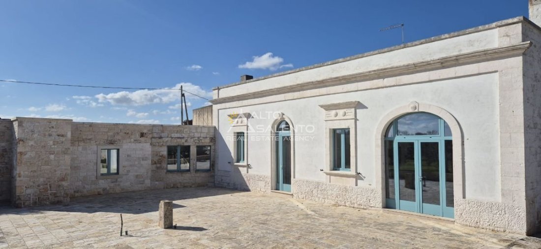 Country House in Cisternino, Apulia, Italy 1 - 17099249