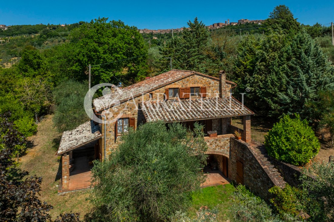 Country House in Città della Pieve, Umbria, Italy 2 - 16055739
