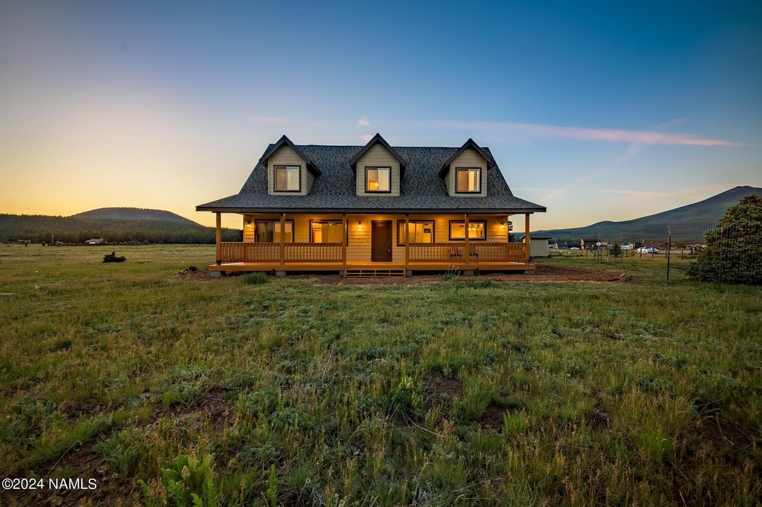 House in Flagstaff, Arizona, United States 2 - 17101946