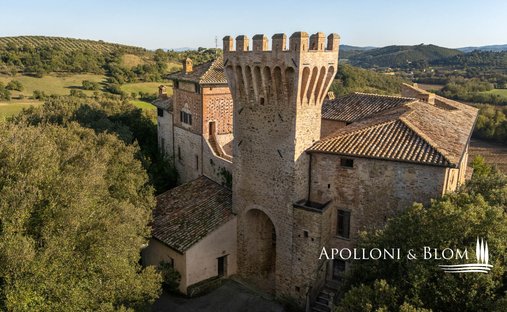 Castello a Monteluce, Perugia, Italia 1