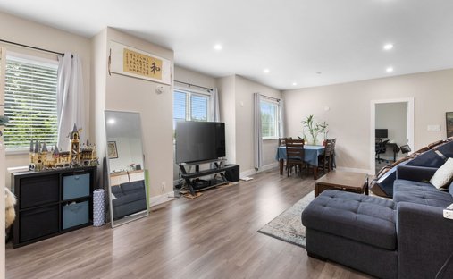 House in New Westminster, British Columbia, Canada 1