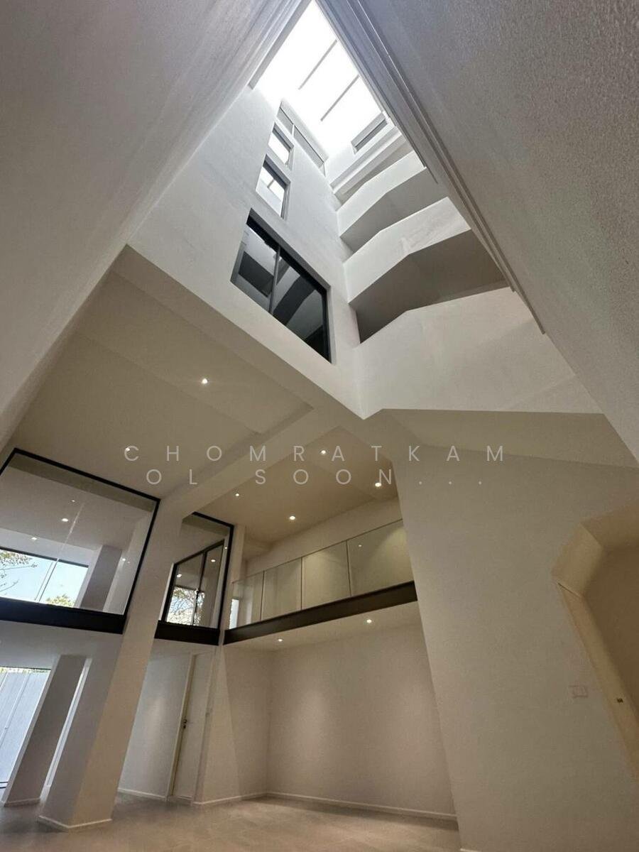Townhouse in Phra Khanong Nuea, Bangkok, Thailand 5 - 17130826