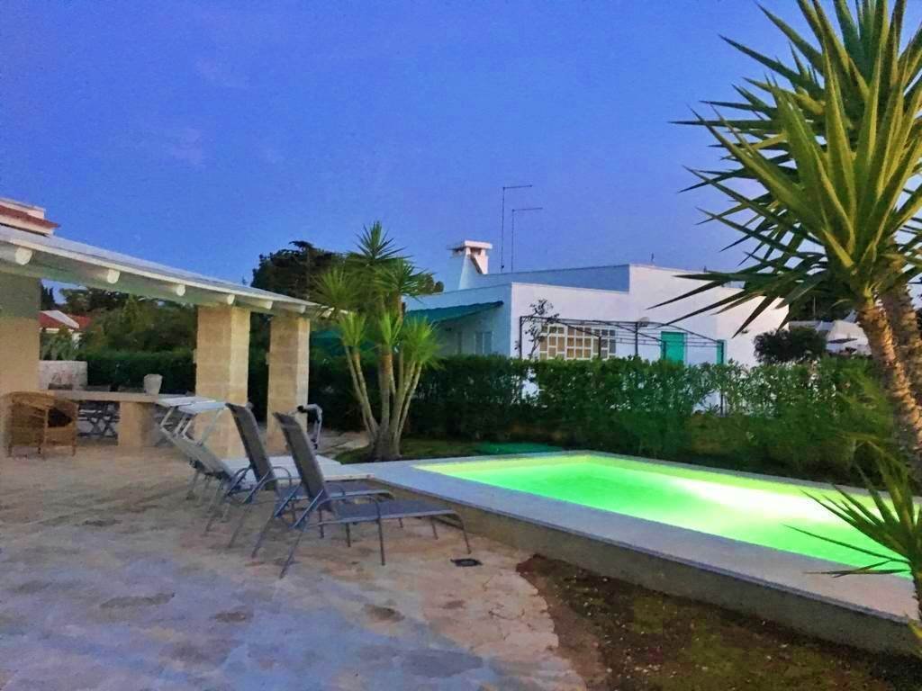 Villa in Ostuni Costa, Ostuni, Apulia 1 - 17104340