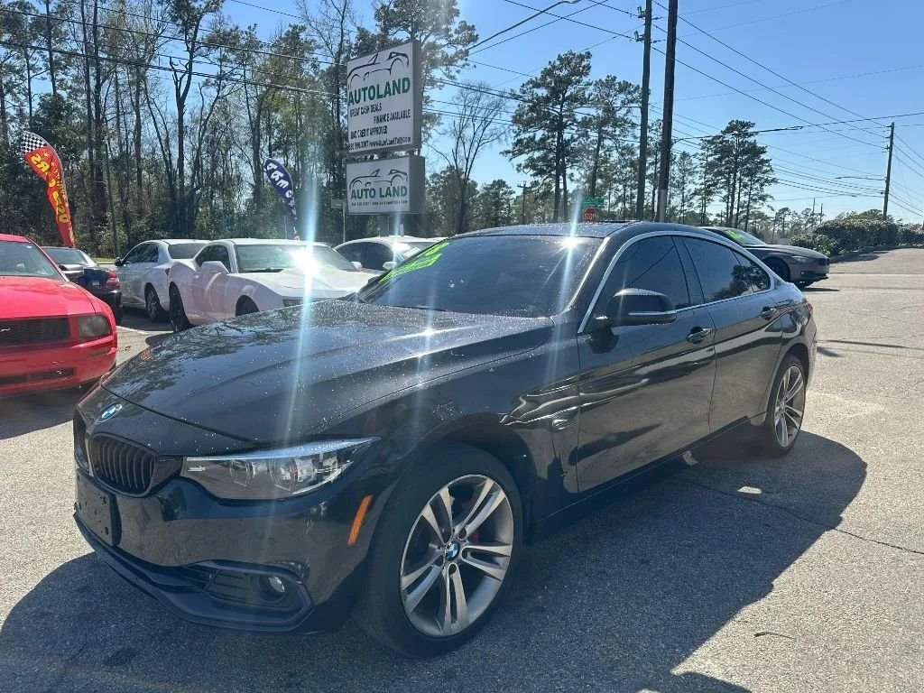 Sedan in Tallahassee, FL, United States 1 - 17128604