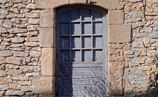 House in Lioux, Provence-Alpes-Côte d'Azur, France 1