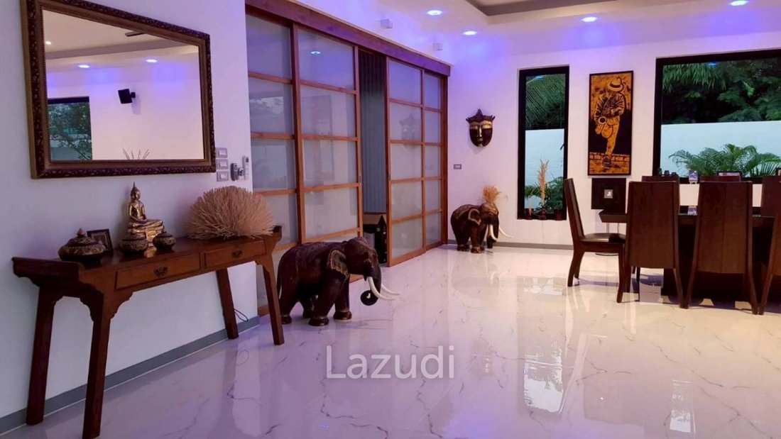 Villa in Pattaya City, Chon Buri, Thailand 5 - 17100042