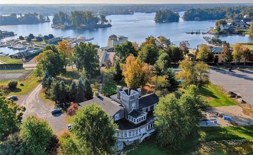 House in Wellesley Island, New York, United States 1