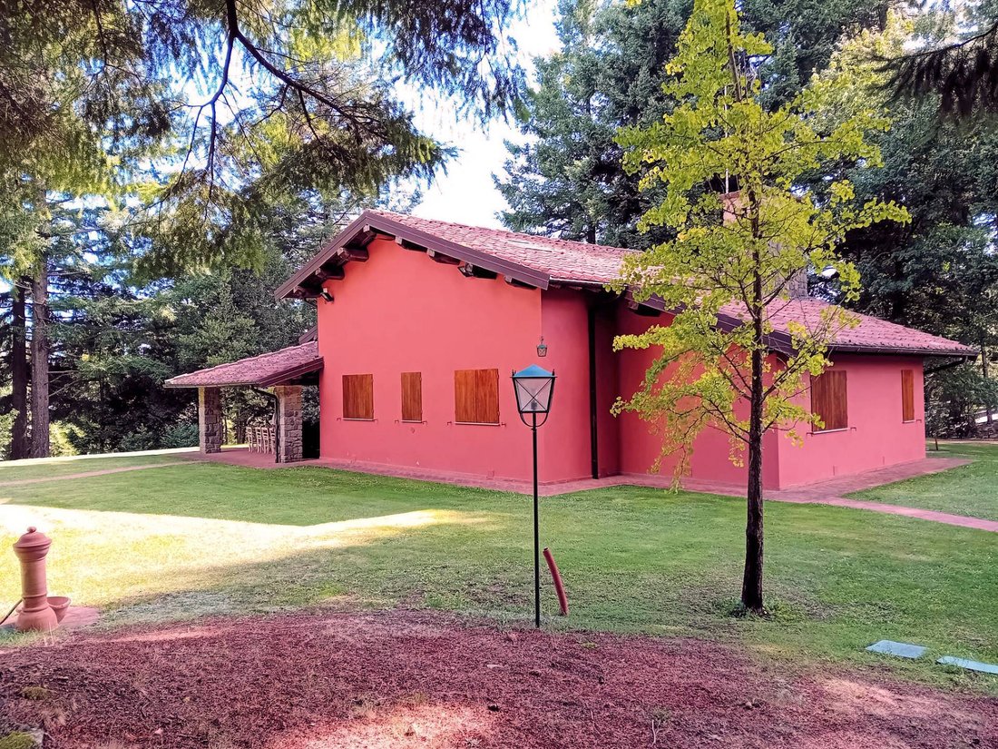 Villa in Marliana, Tuscany, Italy 4 - 17128679