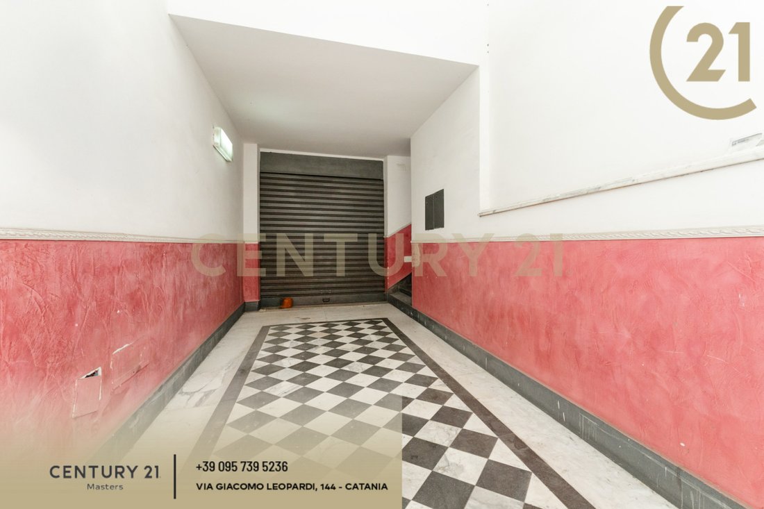 House in Piazza Trento, Catania, Italy 5 - 16927878