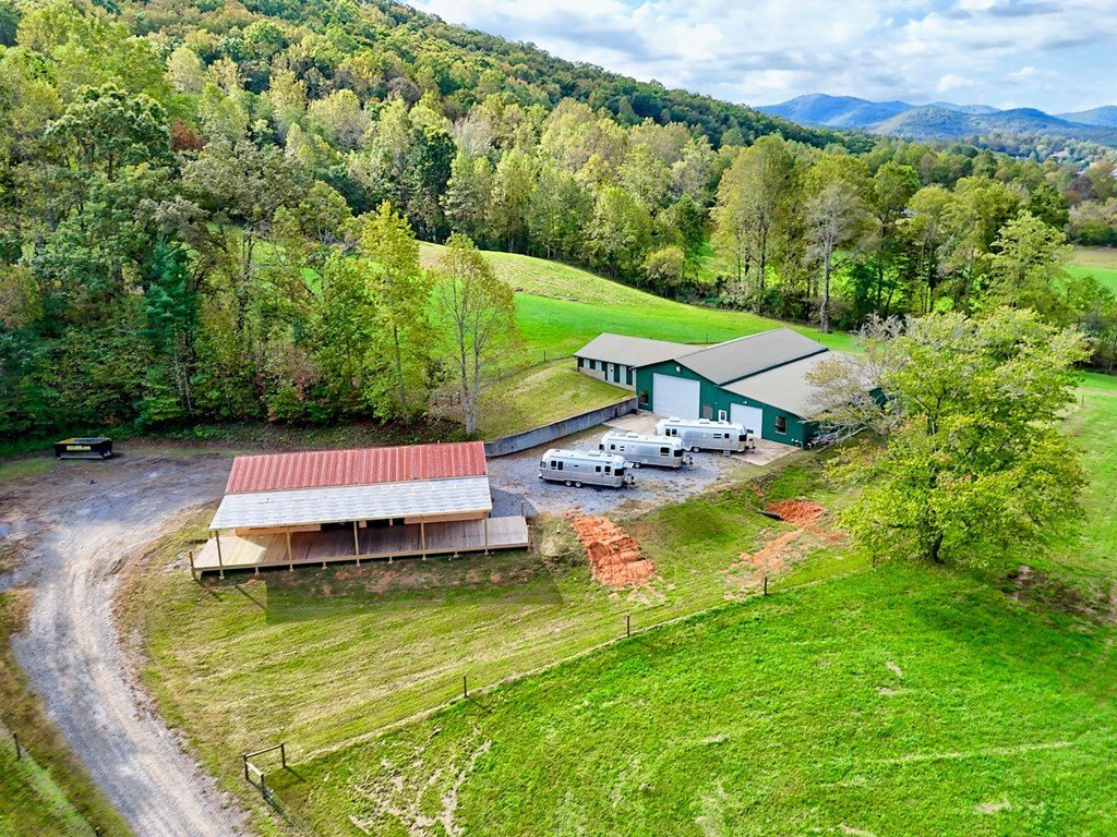 House in Warne, North Carolina, United States 4 - 17102539
