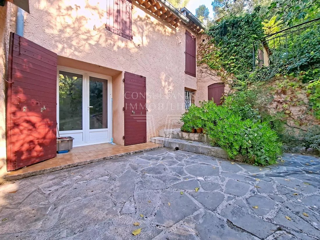 House in Beaurecueil, Provence-Alpes-Côte d'Azur, France 1 - 17103842