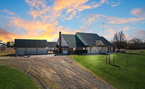 House in Bonham, Texas, United States 1