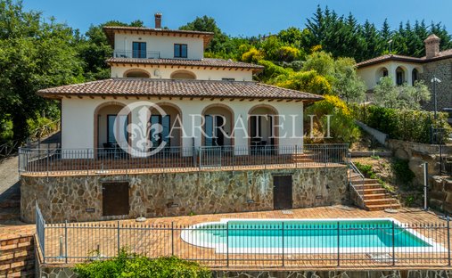 Villa in Lisciano Niccone, Umbria, Italy 1