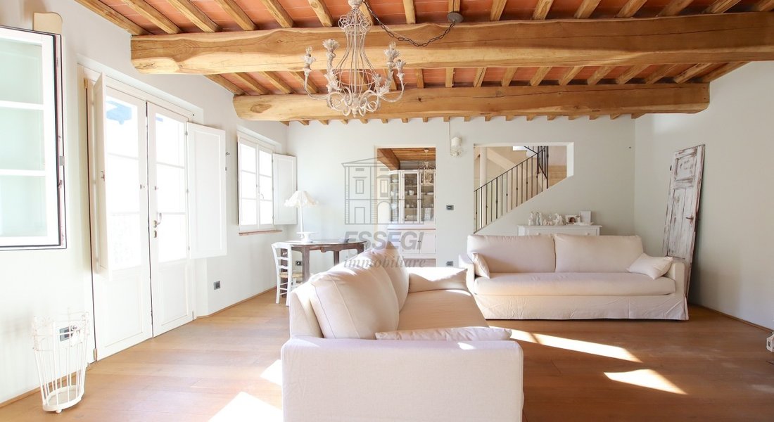 Country House in Compitese, Capannori, Tuscany 2 - 12736419