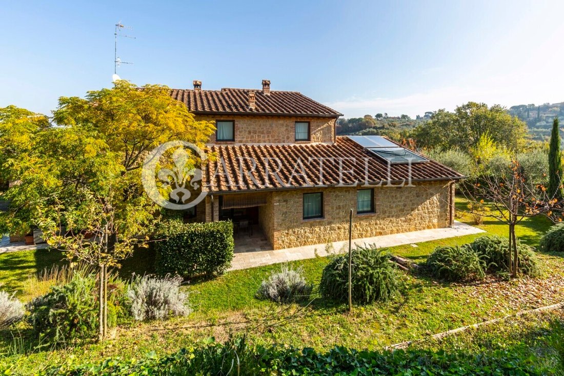 Villa in Montepulciano, Tuscany, Italy 2 - 16895623