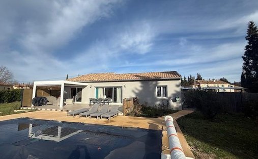 House in Gargas, Provence-Alpes-Côte d'Azur, France 1