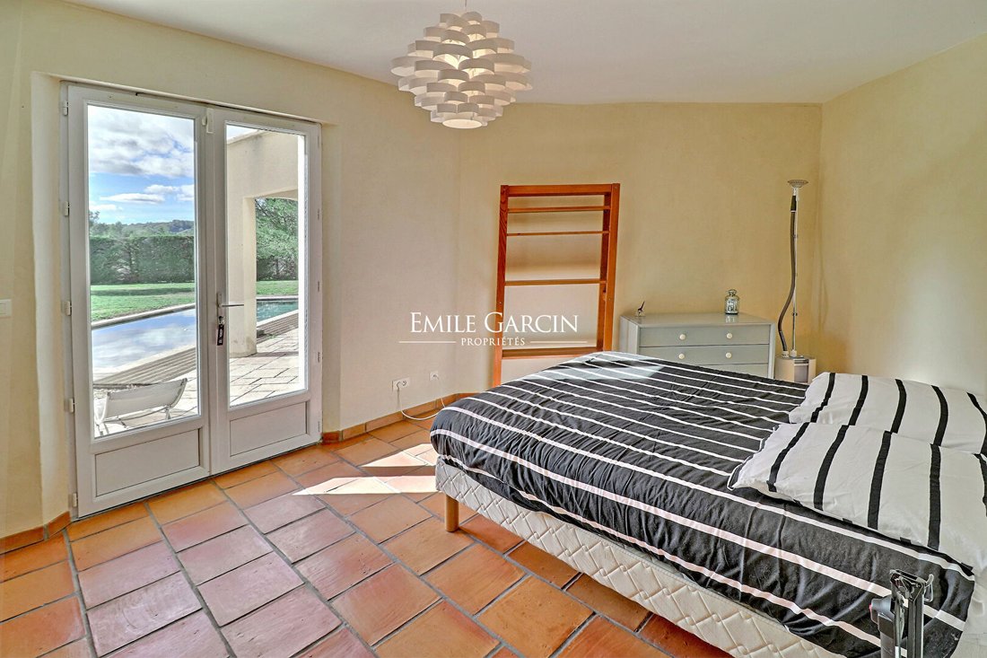 Villa in Boulbon, Provence-Alpes-Côte d'Azur, France 5 - 17078991