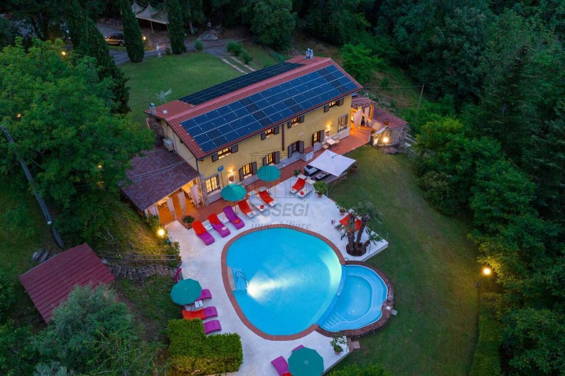 Country House in Area Monte San Quirico - Sant'Alessio, Lucca, Tuscany 3 - 13000802