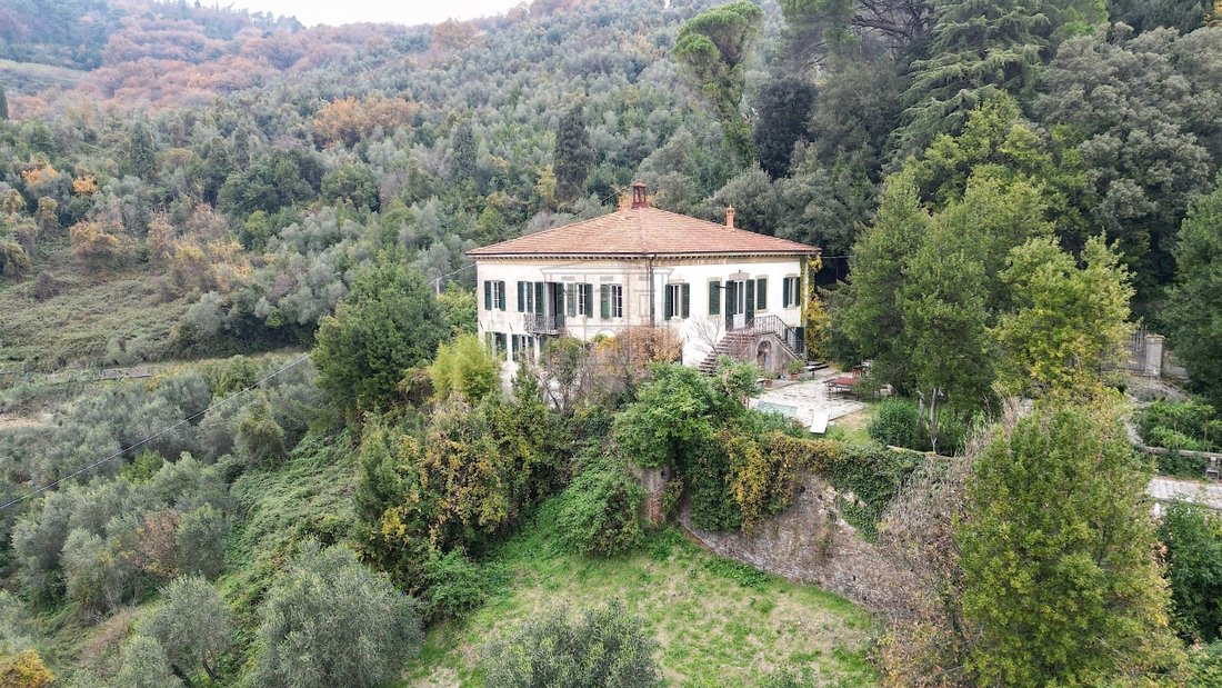 Villa in Area Monte San Quirico - Sant'Alessio, Lucca, Tuscany 4 - 16803363