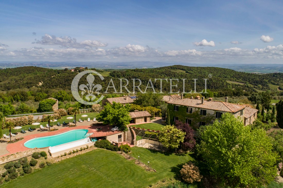 Country House in Murlo, Tuscany, Italy 1 - 13943488