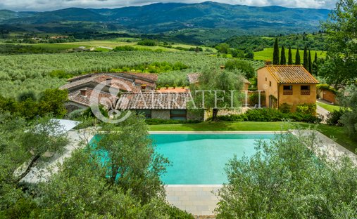 Country House in Rignano sull'Arno, Tuscany, Italy 1