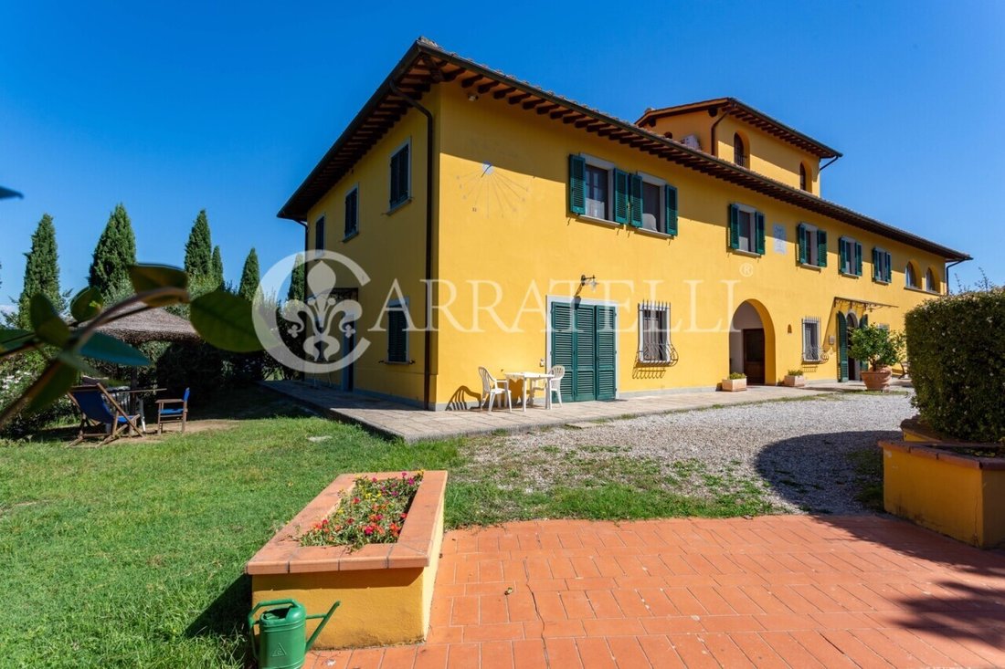 Villa in Center, Cerreto Guidi, Tuscany 4 - 12303361