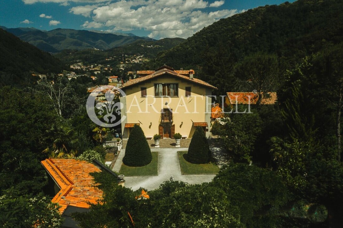 Villa in Historic Center, Lucca, Tuscany 1 - 14277296
