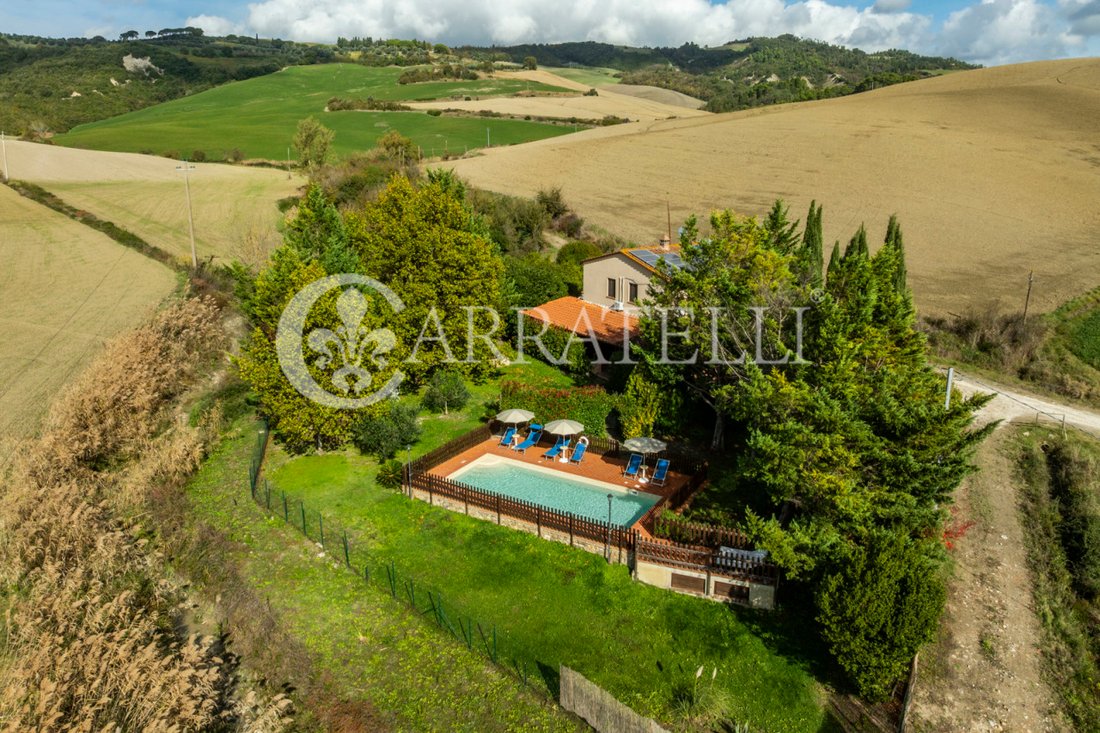 Country House in Volterra, Tuscany, Italy 1 - 16543157
