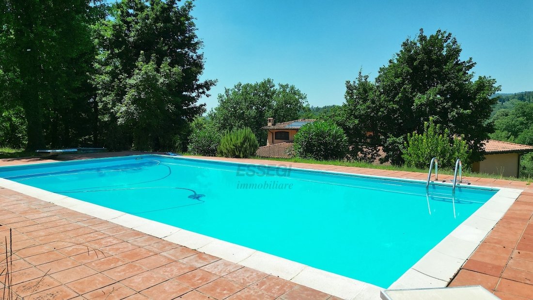 Villa in Area Monte San Quirico - Sant'Alessio, Lucca, Tuscany 4 - 15592760