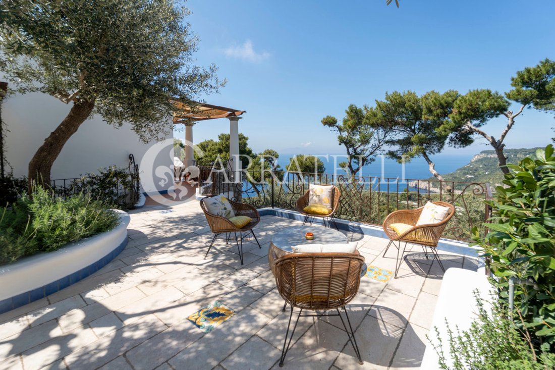 Villa in Anacapri, Campania, Italy 1 - 15533395