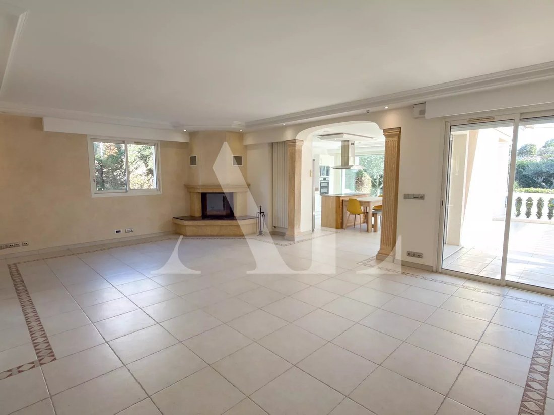 Villa in La Fontonne, Antibes, France 3 - 17099776