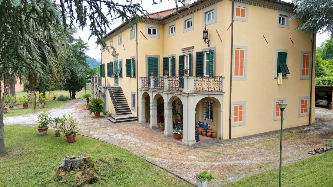 Villa in Pieve di Brancoli, Lucca, Tuscany 5 - 15857669