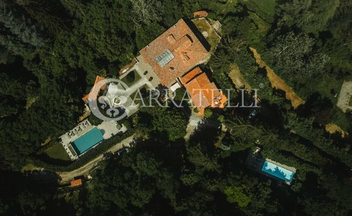 Villa in Sorbano del Giudice-Pontetetto, Lucca, Italy 1