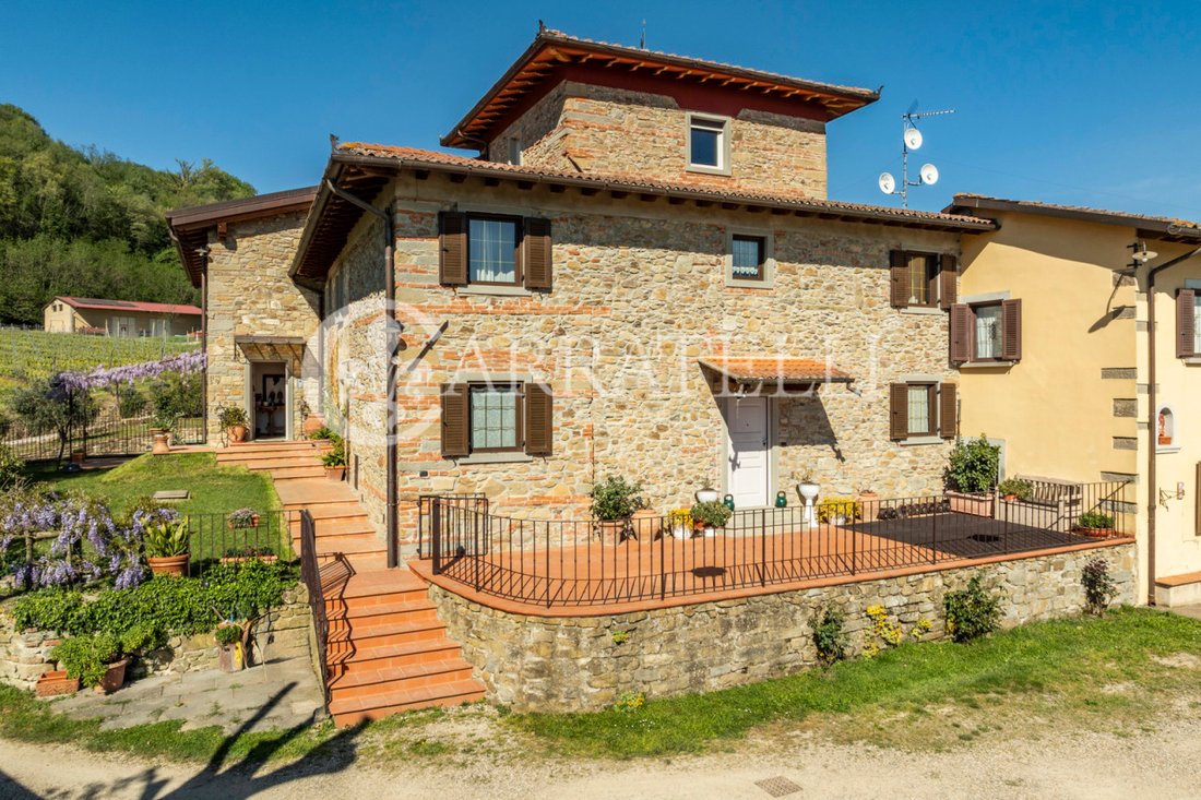 Country House in Vicchio, Tuscany, Italy 1 - 14193719