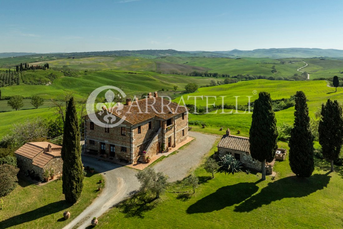 Country House in San Quirico d'Orcia, Tuscany, Italy 2 - 13374214