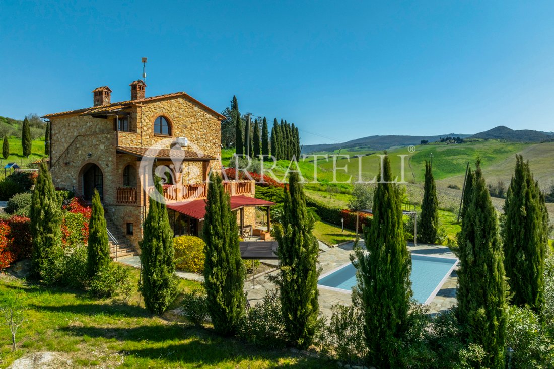 Corps de ferme à Volterra, Toscane, Italie 5 - 15488050