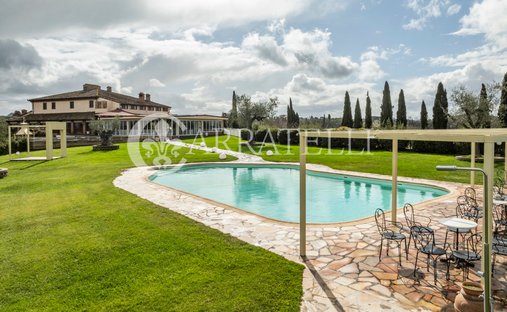 Country House in Palaia, Tuscany, Italy 1