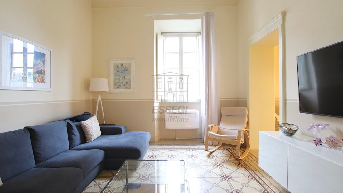 Apartment in Historic Center, Lucca, Tuscany 1 - 16874068