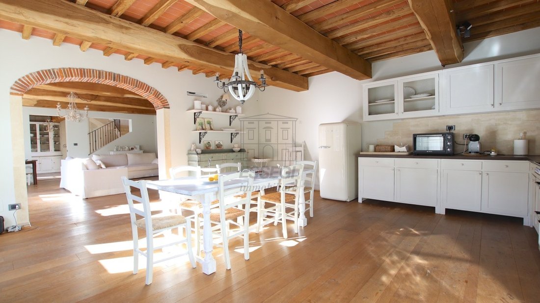Country House in Compitese, Capannori, Tuscany 3 - 12736419