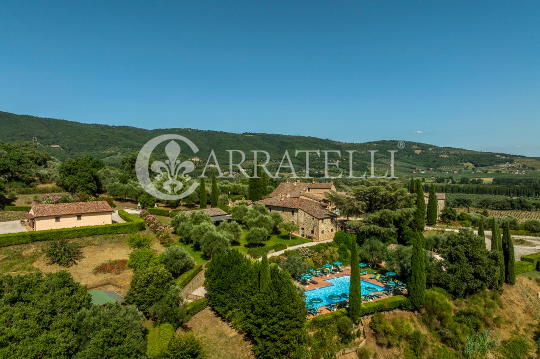 Country House in Tuoro sul Trasimeno, Umbria, Italy 3 - 14501088