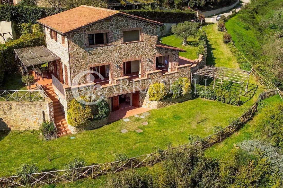Villa in Scansano, Toskana, Italien 1 - 16617841