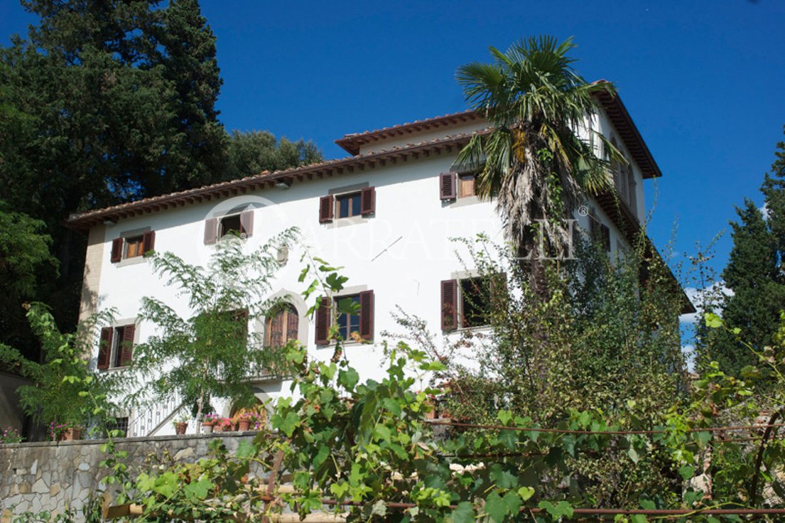 Villa in Rignano sull'Arno, Tuscany, Italy 2 - 15281142