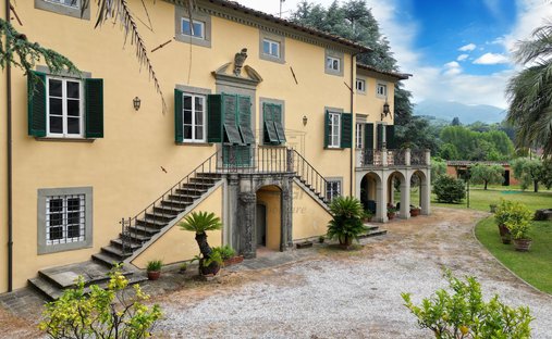 Villa in Pieve di Brancoli, Lucca, Tuscany 1