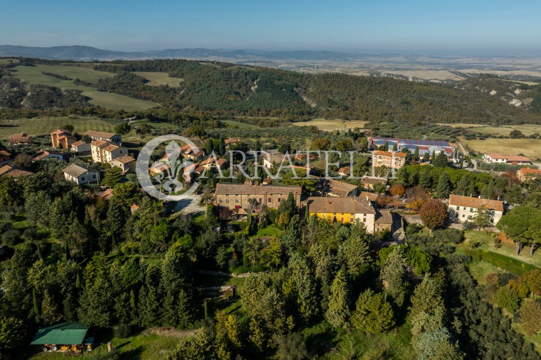 Country House in Radicofani, Tuscany, Italy 4 - 16807329