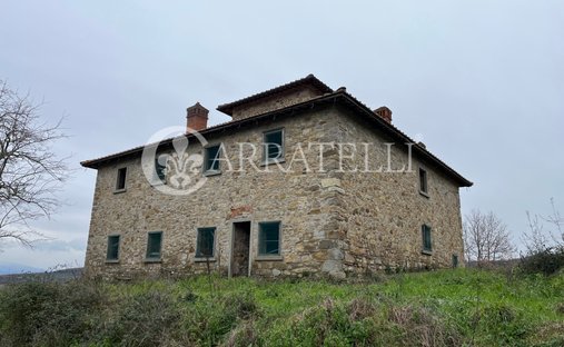 Country House in Laterina Pergine Valdarno, Tuscany, Italy 1