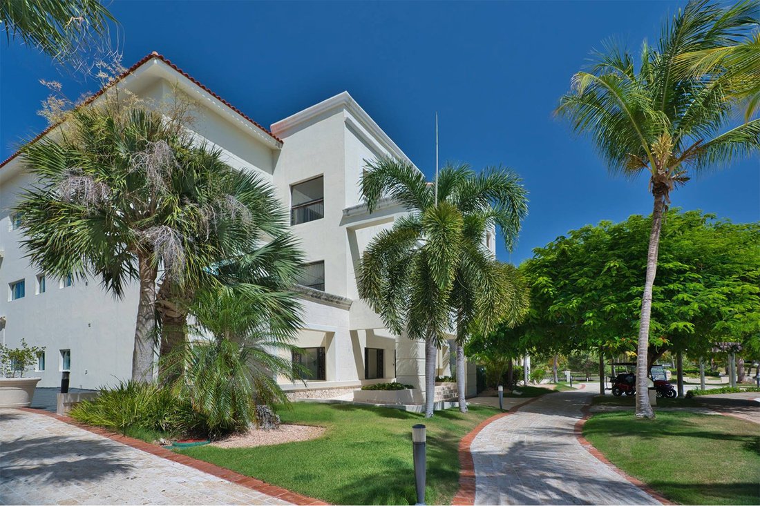 Condo in Juanillo, La Altagracia Province, Dominican Republic 3 - 17100738