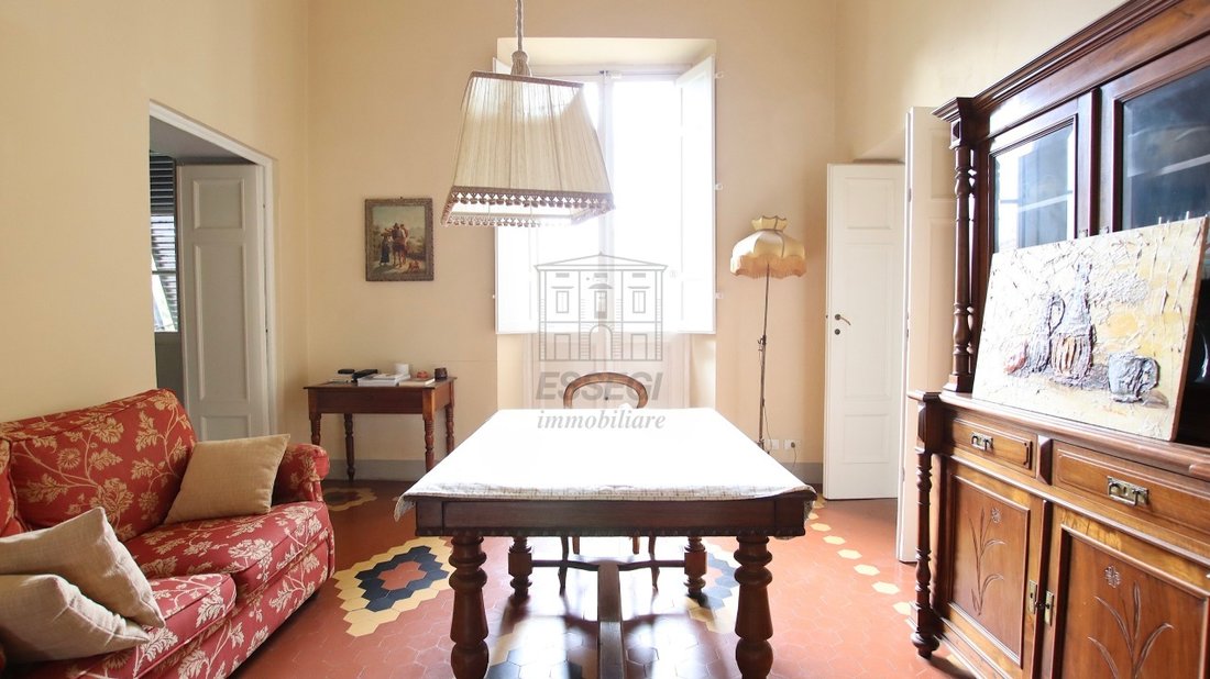Apartment in Historic Center, Lucca, Tuscany 5 - 16489236