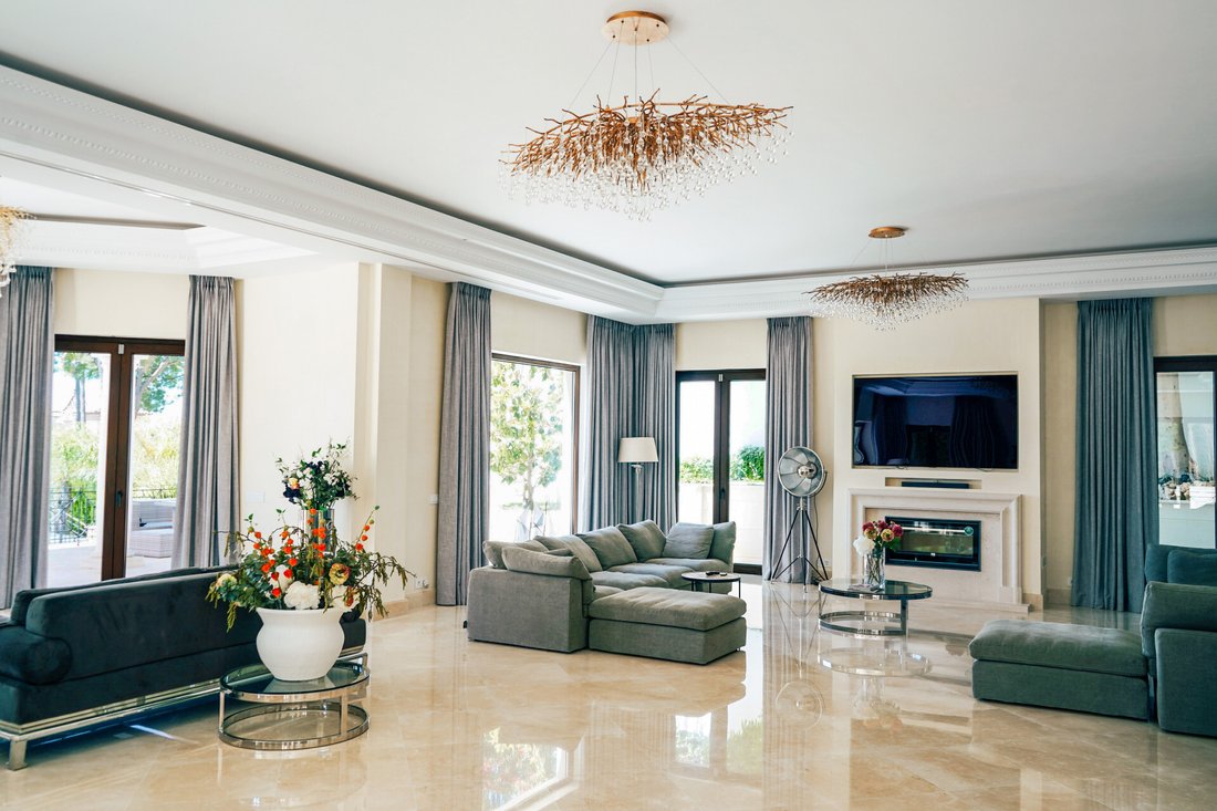 Villa in Sierra Blanca, Marbella, Spain 3 - 17122139
